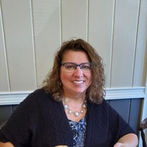 Meet your Posher, Joyce